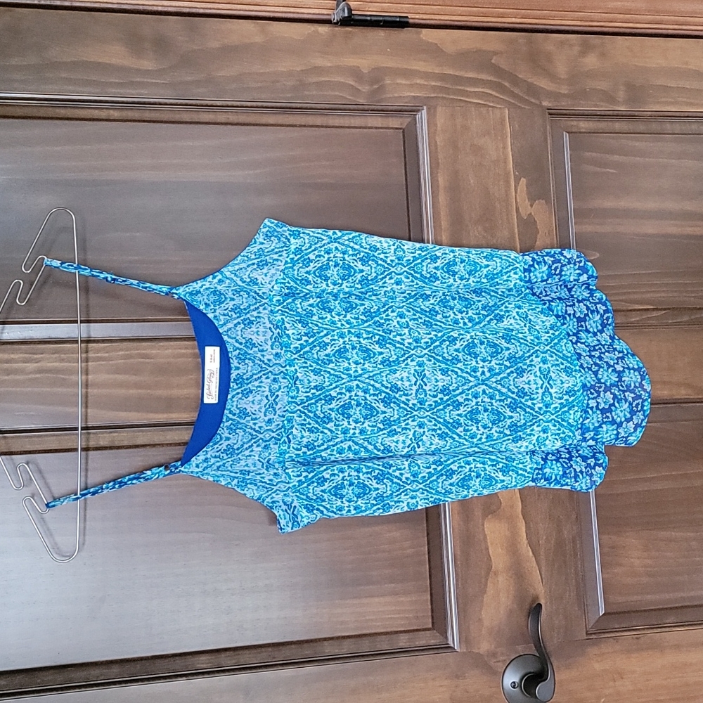 Womens small faded glory top